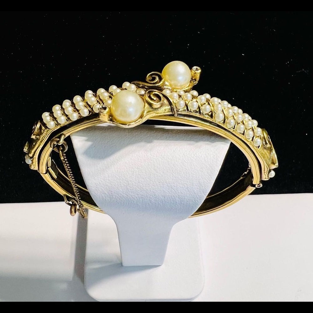 Rare Florenza Snake Bracelet Signed Gold Tone Faux Pearls